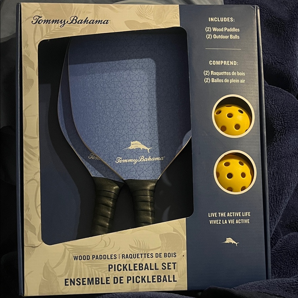 Tommy Bahama Blue Pickleball Paddle Set